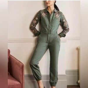 Boden Carly Jeans Jumpsuit Army Green Embroidered Flowers 6P Bohemian Western